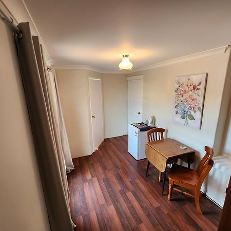 Roseneath Cottage Northam Ngoại thất bức ảnh